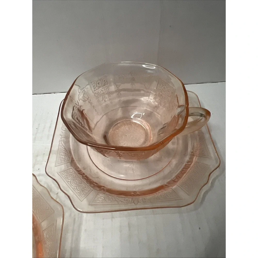 JEANETTE DEPRESSION GLASS PINK CUPS & SAUCERS 6 Piece